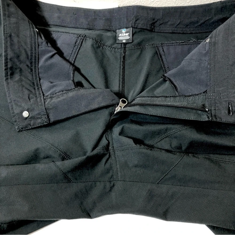 Kuhl Silencr Cargo Water Resistance stretchy Cell Pocket Lightweight Shorts‎ 42